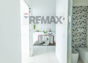 Bagno - Three-room apartment Viale Principe Umberto
 
87, Caltagirone - photo 22