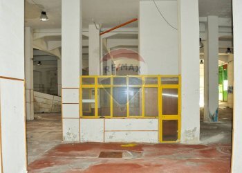 Edificio all\'aperto - Locale Commerciale Via Eugenio Barsanti
16/A, Catania - foto 37
