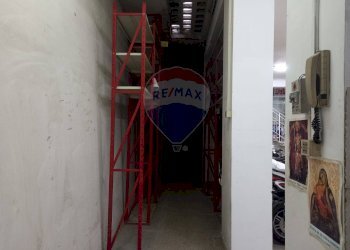 Hall / corridoio - Commercial Premises Via Santa Maria di Gesù
21, Caltagirone - photo 6