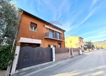 Edificio all\'aperto - Independent house Via Cicogna
 
63, Terranuova Bracciolini - photo 29