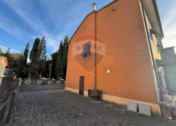 Edificio all\'aperto - Independent house Via Cicogna
 
63, Terranuova Bracciolini - photo 30