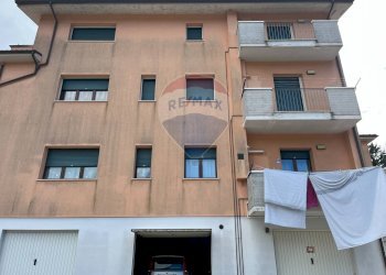 Edificio all\'aperto - Apartment Via San Francesco D' Assisi, Apecchio - photo 6