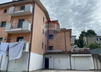 Edificio all\'aperto - Apartment Via San Francesco D' Assisi, Apecchio - photo 7