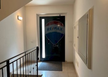 Hall / corridoio - Apartment Via San Francesco D' Assisi, Apecchio - photo 11