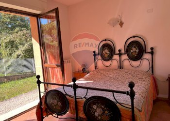 Camera / camera da letto - Apartment Via San Francesco D' Assisi, Apecchio - photo 13