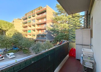 Balcone - Quadrilocale Piazzale Anna Frank
 
17, Perugia - foto 8