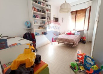 Camera / camera da letto - Quadrilocale Piazzale Anna Frank
 
17, Perugia - foto 19