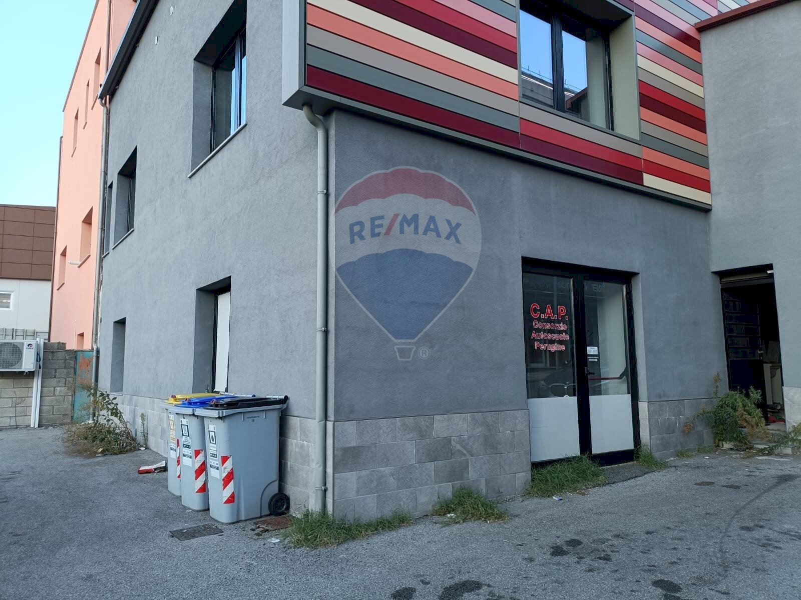 Casa all\'aperto - Ufficio Via Alessandro Arienti
 
1, Perugia - foto 2