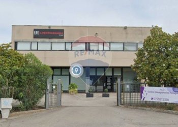 Edificio all\'aperto - Laboratorio Via Aldo Manna
 
28, Perugia - foto 4