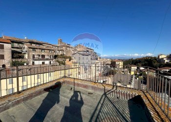 Edificio all\'aperto - Four-room apartment Vallerano - photo 7
