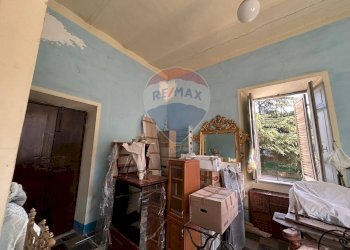 Camera / camera da letto - Four-room apartment Vallerano - photo 14