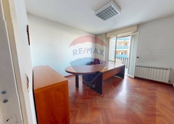 Camera - Appartamento via Sicilia
 
39, Perugia - foto 11