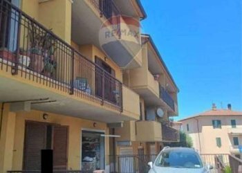 Edificio all\'aperto - Villa a Schiera Via Caserino
 
2/B, Magione - foto 5