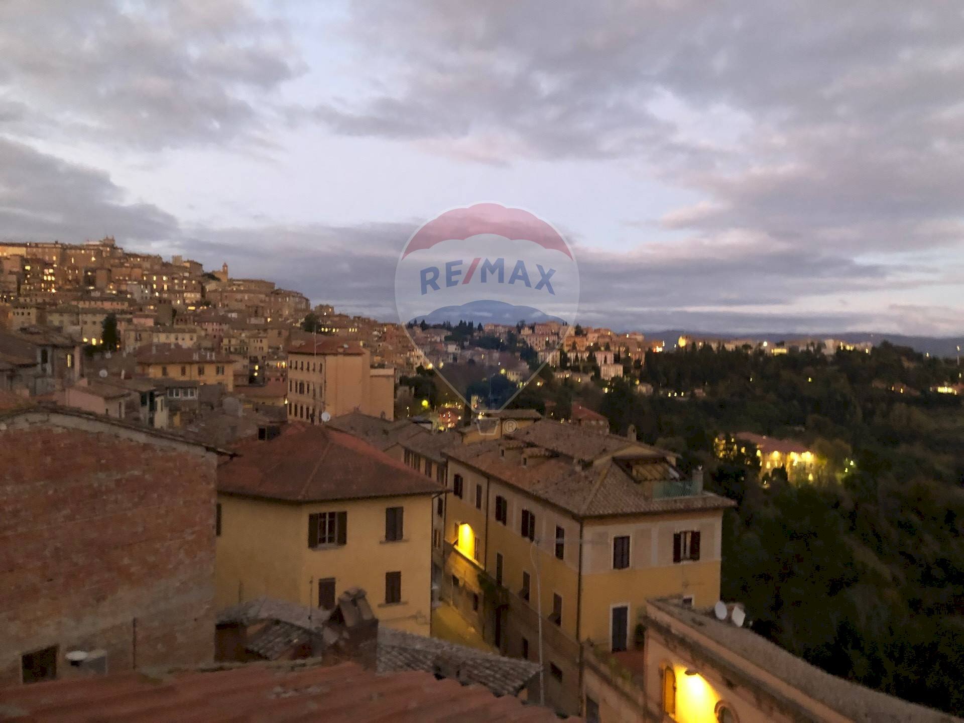 Edificio all\'aperto - Terreno non edificabile Via XIV Settembre
 
4, Perugia - foto 3