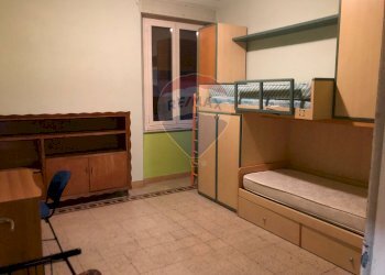 Camera / camera da letto - Non-buildable land Via XIV Settembre
 
4, Perugia - photo 2