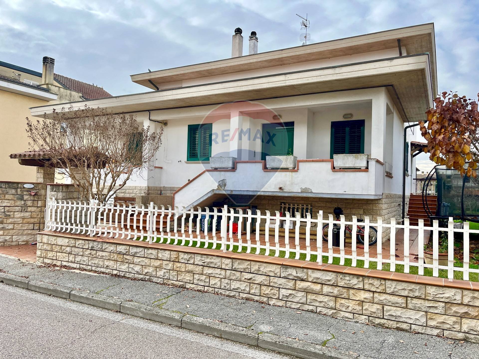 Casa all\'aperto - Villa Via Pietro Rossi
 
7, Bastia Umbra - foto 2