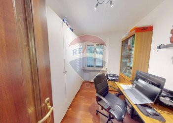 Ufficio - Villa Via Pietro Rossi
 
7, Bastia Umbra - foto 23