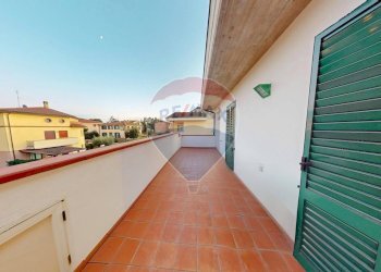 Balcone - Villa Via Pietro Rossi
 
7, Bastia Umbra - foto 33