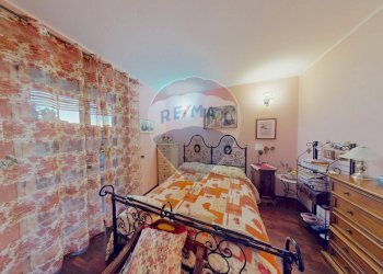 Camera / camera da letto - Villa Via Pietro Rossi
 
7, Bastia Umbra - foto 36