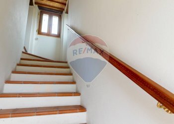 Scale - Casa indipendente Vocabolo Cioccolanti
 
99, Umbertide - foto 3