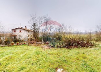 Giardino - Casa indipendente Vocabolo Cioccolanti
 
99, Umbertide - foto 24