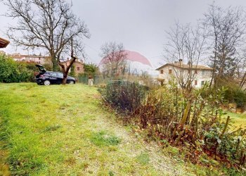 Giardino - Casa indipendente Vocabolo Cioccolanti
 
99, Umbertide - foto 26