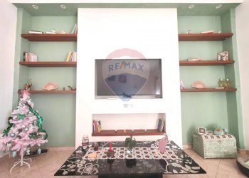 Soggiorno - Trilocale via enea
 
4a, Ardea - foto 27