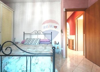 Camera / camera da letto - Trilocale via enea
 
4a, Ardea - foto 32