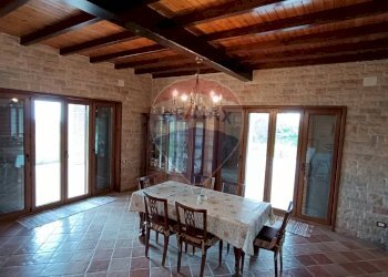 Sala da pranzo - Villa Contrada Zagaria
 
snc, Enna - foto 14