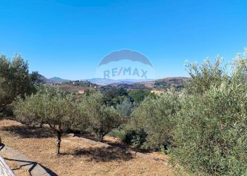 Vista delle montagne - Villa Contrada Zagaria
 
snc, Enna - foto 19