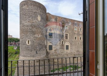 Edificio all\'aperto - Appartamento Piazza Federico Di Svevia
 
27, Catania - foto 9