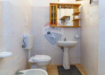 Bagno - Appartamento Piazza Federico Di Svevia
 
27, Catania - foto 23