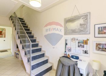 Scale - Independent house Via Idria
 
14, Troina - photo 18