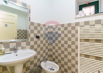 Bagno - Independent house Via Idria
 
14, Troina - photo 31