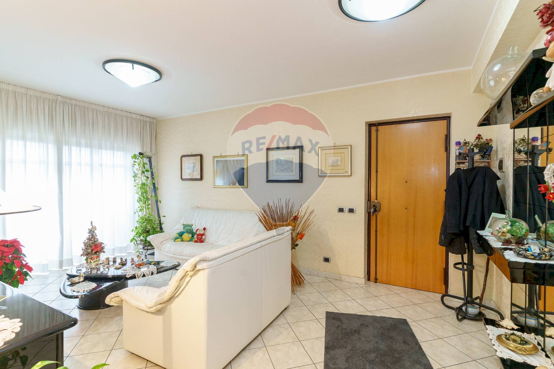 Soggiorno - Four-room apartment Via San Giovanni Galermo
 
30, Gravina di Catania - photo 2