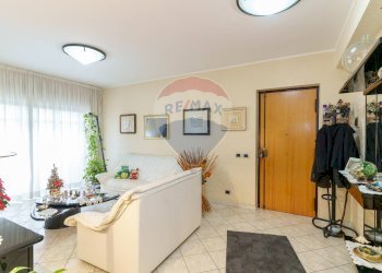 Soggiorno - Quadrilocale Via San Giovanni Galermo
 
30, Gravina di Catania - foto 2