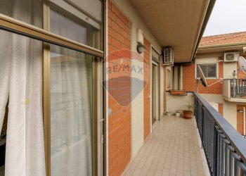 Balcone - Quadrilocale Via San Giovanni Galermo
 
30, Gravina di Catania - foto 32