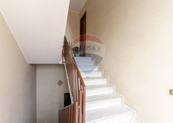 Scale - Quadrilocale Via San Giovanni Galermo
 
30, Gravina di Catania - foto 46