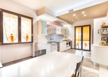 Cucina - Villa Pantigliate - foto 10