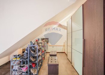 Hall / corridoio - Villa Pantigliate - foto 26