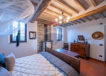 Camera / camera da letto - Terraced Villa Via Confine
 
22, Dosolo - photo 12