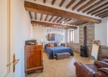 Camera / camera da letto - Terraced Villa Via Confine
 
22, Dosolo - photo 25