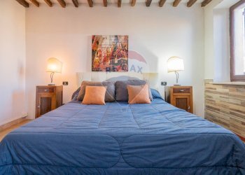 Camera / camera da letto - Terraced Villa Via Confine
 
22, Dosolo - photo 27