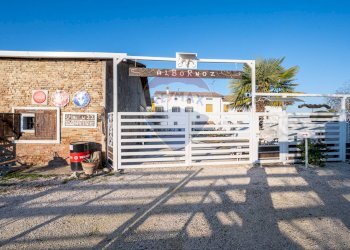 Edificio all\'aperto - Terraced Villa Via Confine
 
22, Dosolo - photo 37