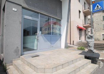 Terrazza - Commercial Premises Costa Volpino - photo 1
