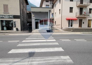 Edificio all\'aperto - Commercial Premises Costa Volpino - photo 8