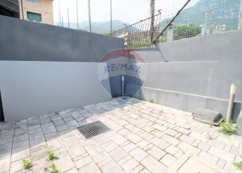 Terrazza - Commercial Premises Costa Volpino - photo 13