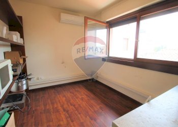 Stanza vuota - Commercial Premises Costa Volpino - photo 23