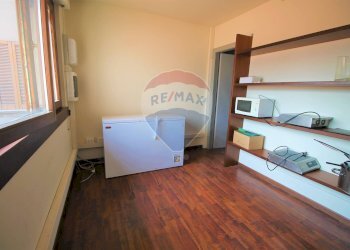 Soggiorno - Commercial Premises Costa Volpino - photo 24