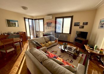 Sala da pranzo - Trilocale Costa Volpino - foto 7